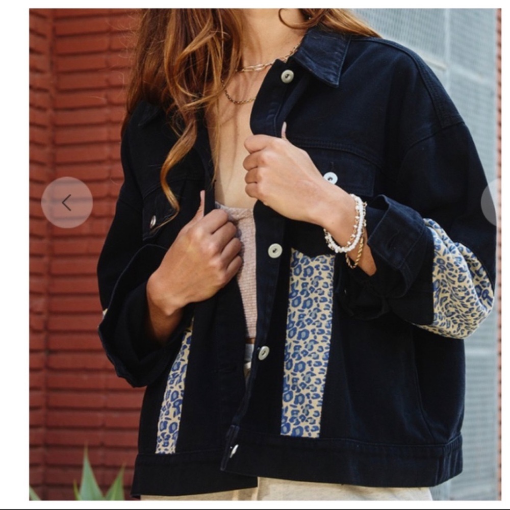 #46 LAST ONE Fabulous Must Have Leopard Contrast Twill Jacket